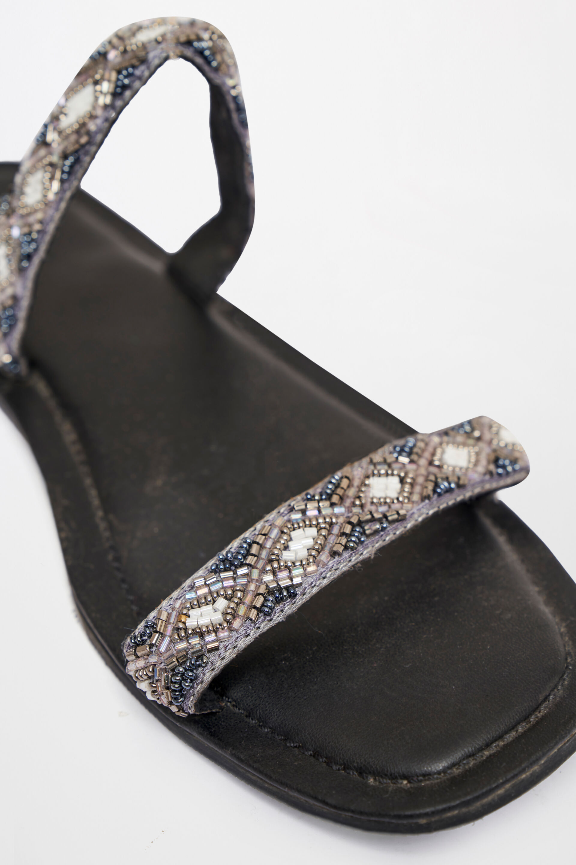 Buy flat sandals on sale online